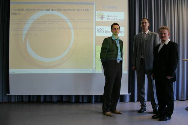 Fachschule, Webprojekte, Pr�sentation,Dietrich Bonhoeffer Berufskolleg, DBB,  2005